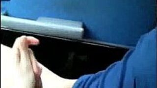 Blowjob in car - porn video