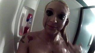 Leya Falcon Showers - porn video