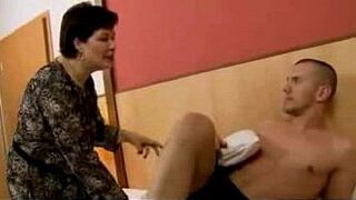 Mature brunette fucking her pussy - porn video